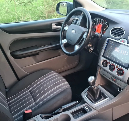 Ford Focus cena 9700 przebieg: 315000, rok produkcji 2009 z Legnica małe 326